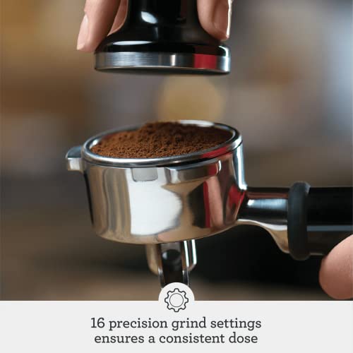 Breville BES870XL showing the water reservoir and controls